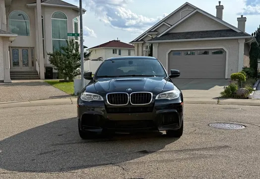 2013 BMW X6 M