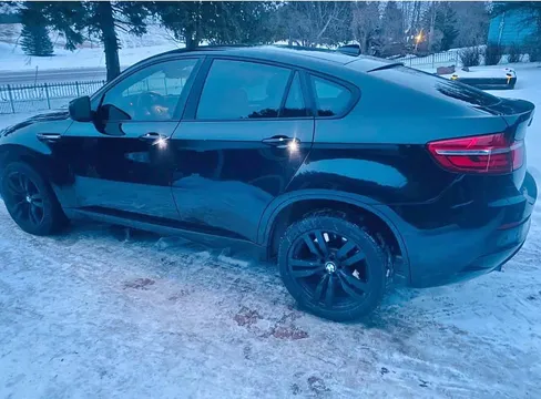 2013 BMW X6 M