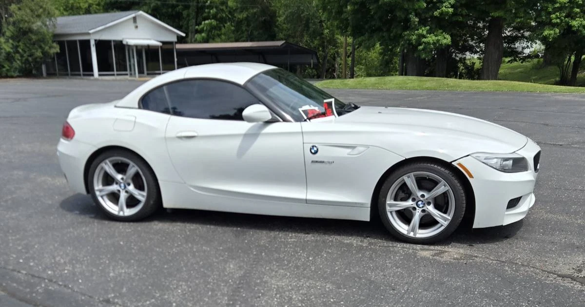 2013 BMW E89 Z4 Roadster - Image 4 of 16