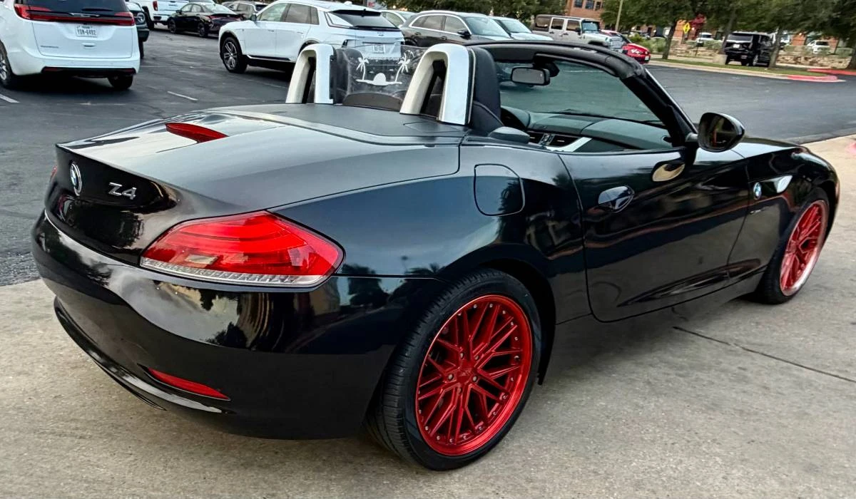 2013 BMW E89 Z4 Roadster - Image 4 of 16
