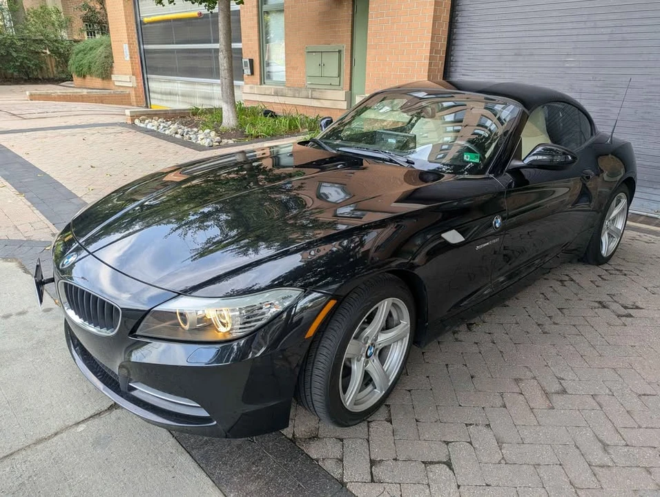 2013 BMW E89 Z4 Roadster - Image 4 of 17