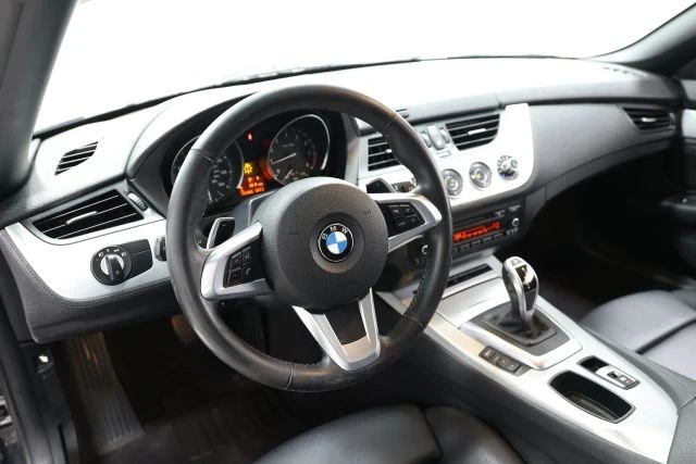 2013 BMW E89 Z4 Roadster - Image 2 of 31