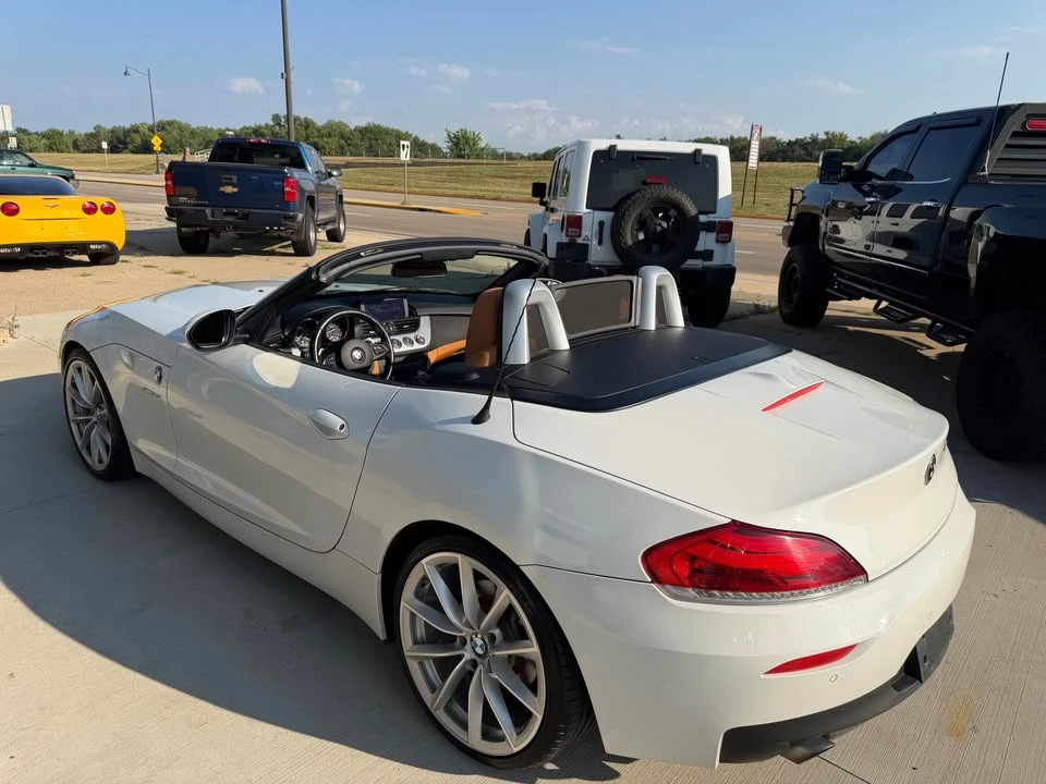 2013 BMW E89 Z4 Roadster - Image 2 of 20