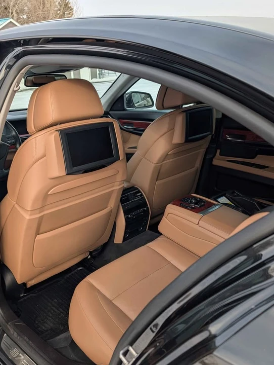 2013 BMW Alpina B7 - Image 3 of 8