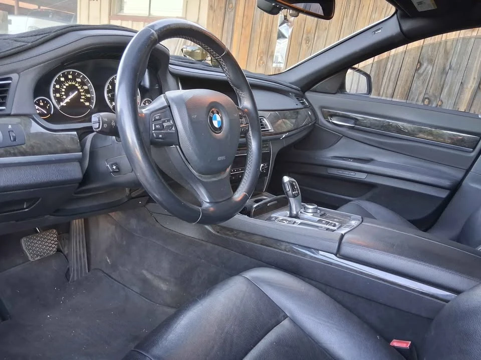 2013 BMW Alpina B7 - Image 3 of 5