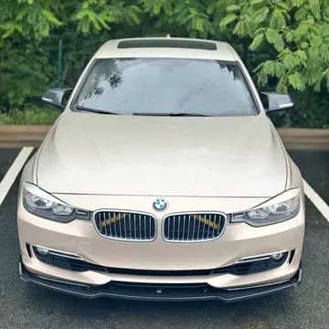 2013 BMW 3 Series 328i