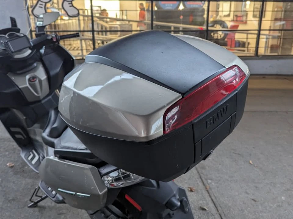 2013 BMW Motorcycles - Image 9 of 10