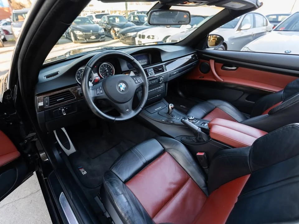 2013 BMW E93 M3 Convertible - Image 6 of 13