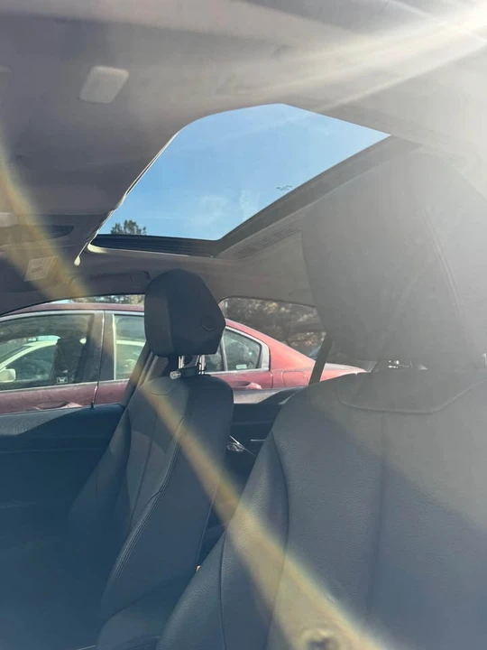 2013 BMW i3 - Image 3 of 12