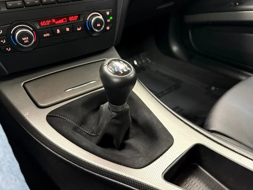 2013 BMW 3 Series - Image 18 of 19