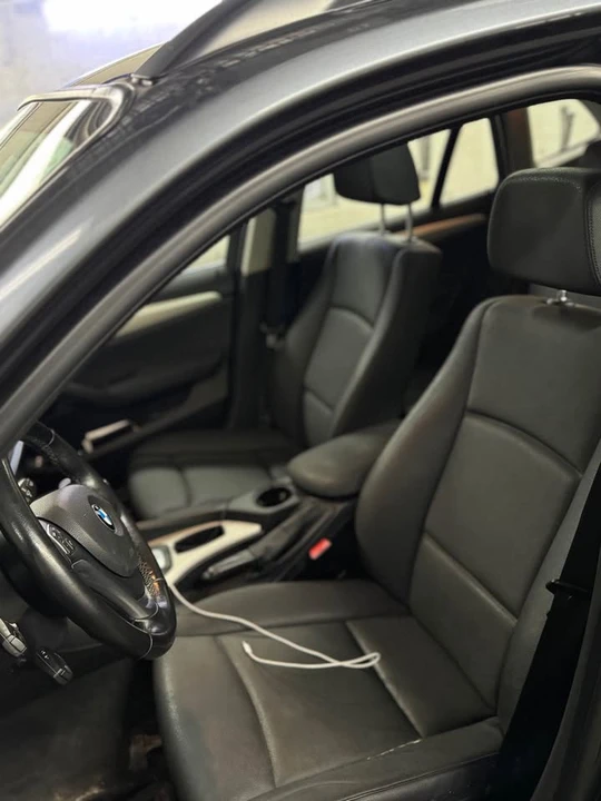 2013 BMW E84 X1 - Image 12 of 16