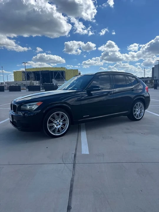 2013 BMW E84 X1 - Image 2 of 11