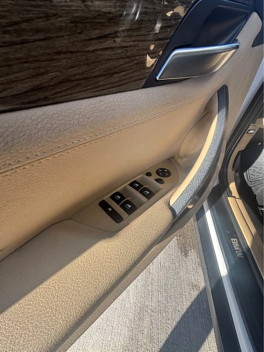 2013 BMW E84 X1 - Image 10 of 15