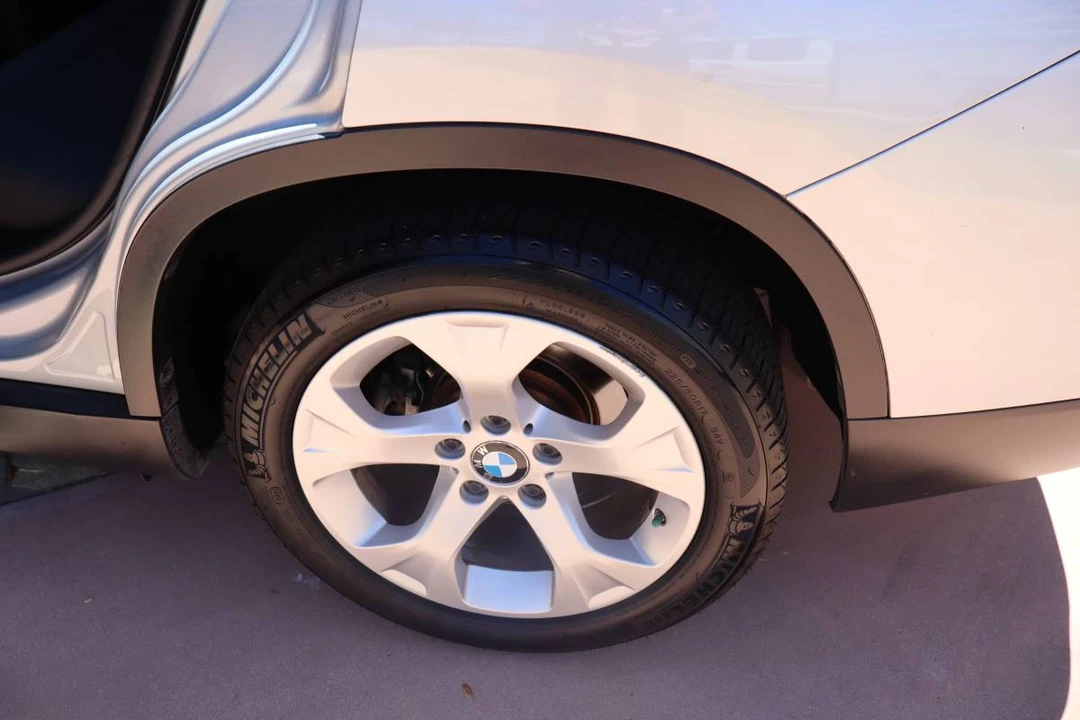 2013 BMW E84 X1 - Image 12 of 17