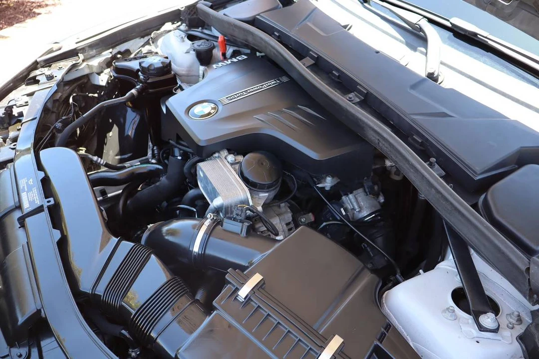 2013 BMW E84 X1 - Image 7 of 17
