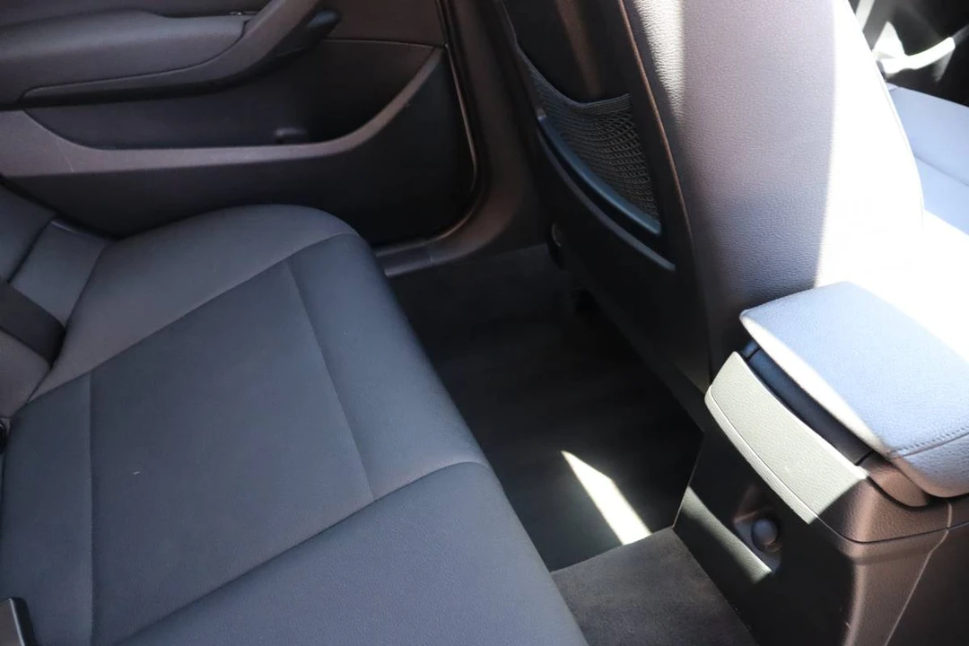 2013 BMW E84 X1 - Image 10 of 17