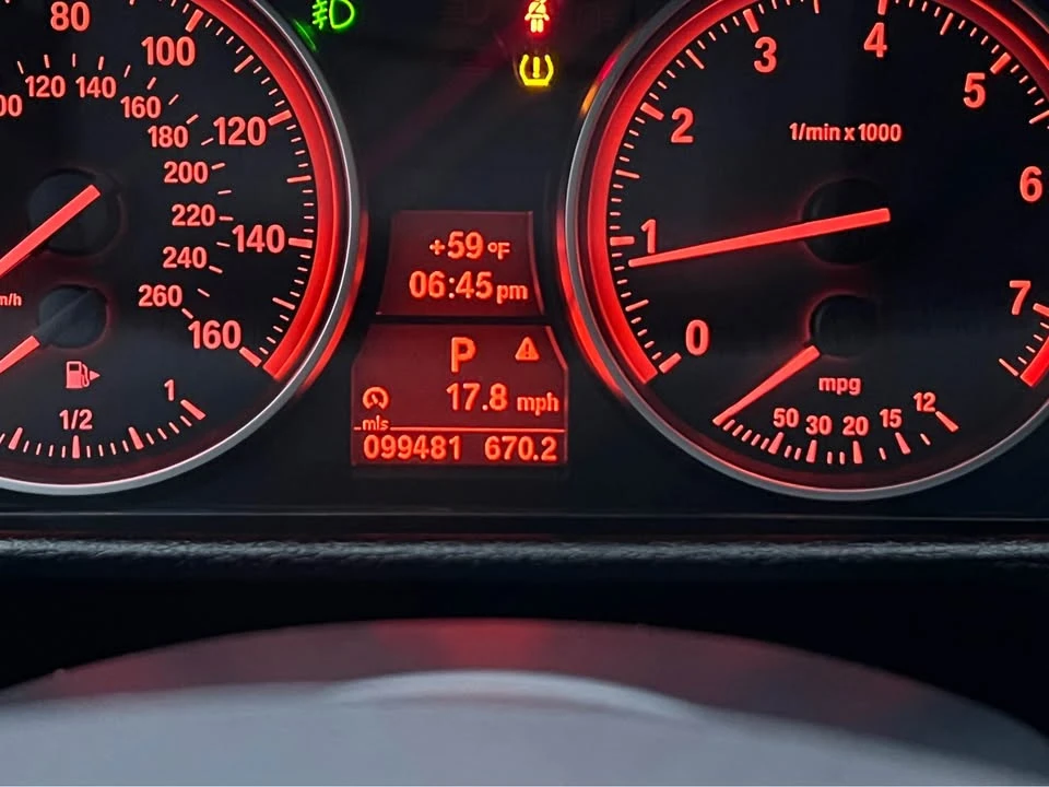 2013 BMW E84 X1 - Image 10 of 12