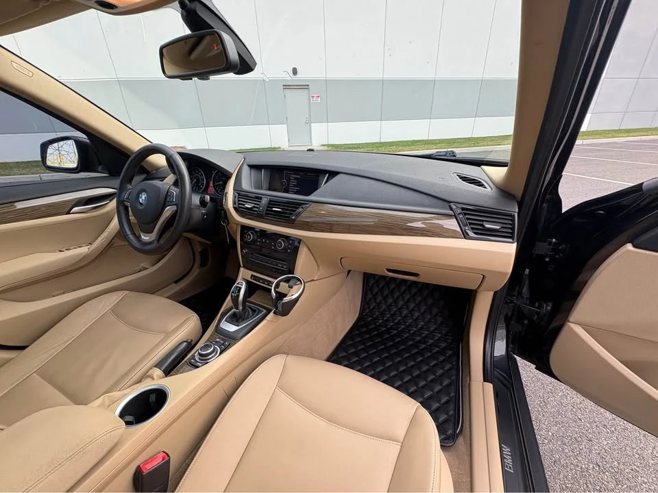 2013 BMW E84 X1 - Image 11 of 20