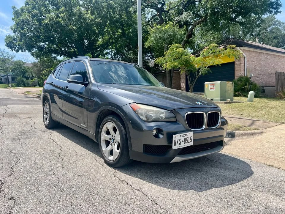 2013 BMW E84 X1 - Image 2 of 10