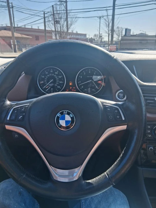 2013 BMW E84 X1 - Image 11 of 18