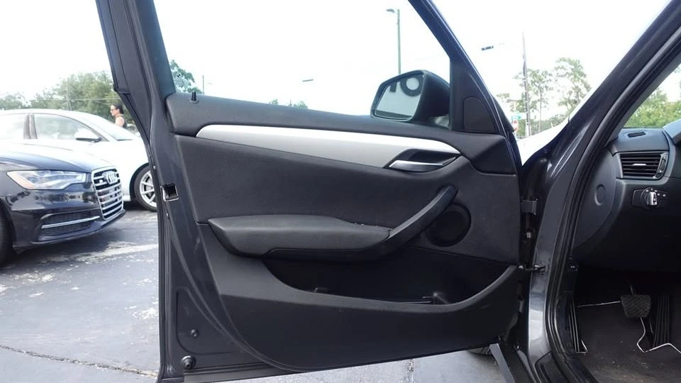 2013 BMW E84 X1 - Image 10 of 10