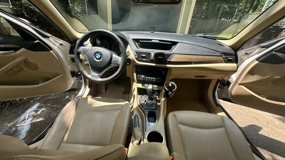 2013 BMW E84 X1 - Image 8 of 17