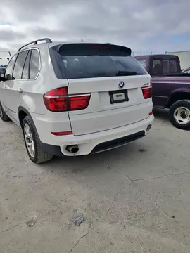2013 BMW X5 3.0i