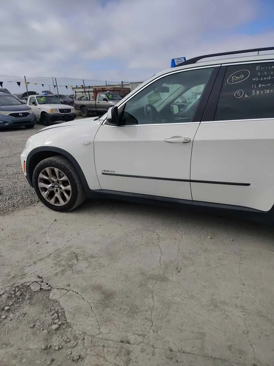 2013 BMW E70 X5 - Image 2 of 2