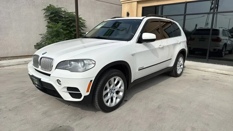 2013 BMW E70 X5 - Image 2 of 20