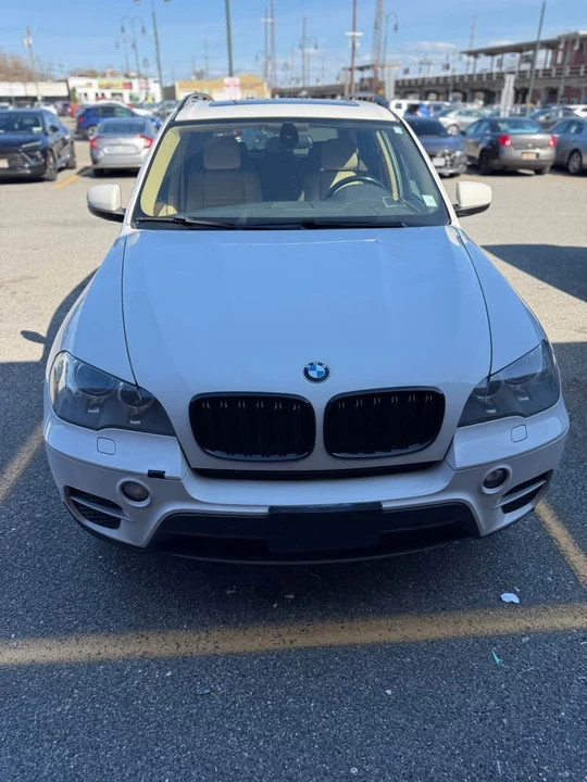 2013 BMW E70 X5 - Image 3 of 10