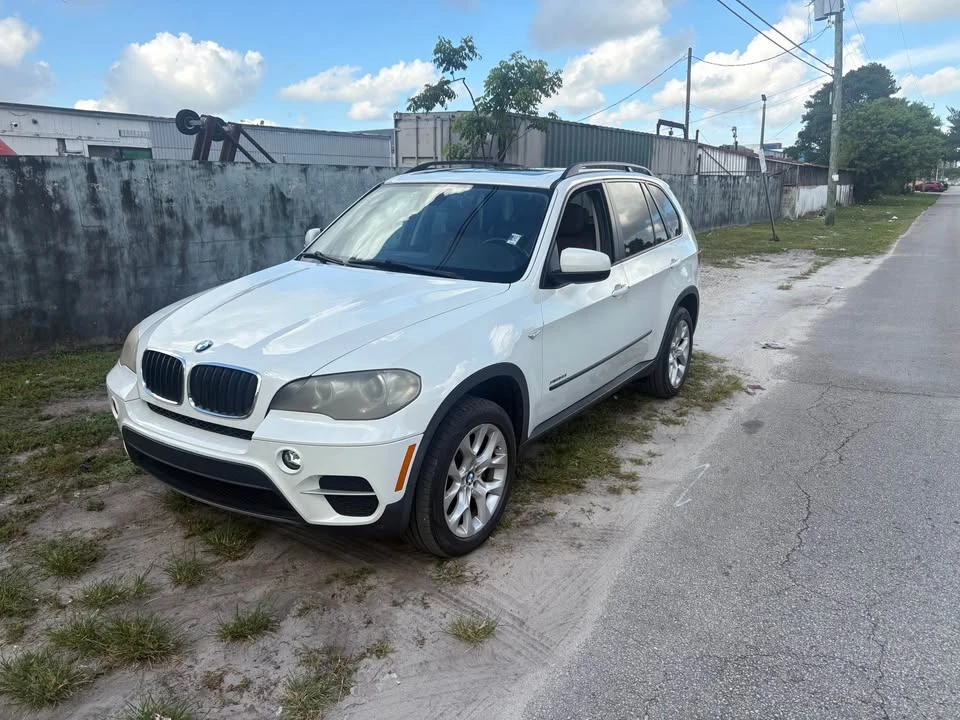 2013 BMW E70 X5 - Image 3 of 11