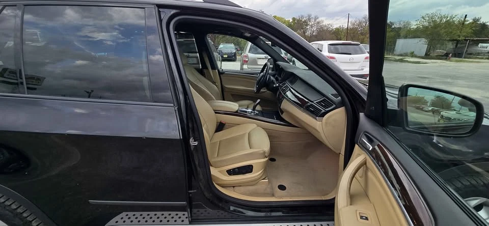 2013 BMW E70 X5 4.8i & xDrive50i - Image 9 of 19