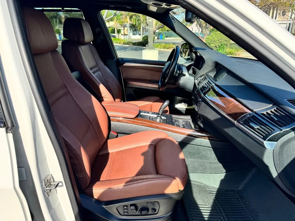 2013 BMW E70 X5 - Image 2 of 11