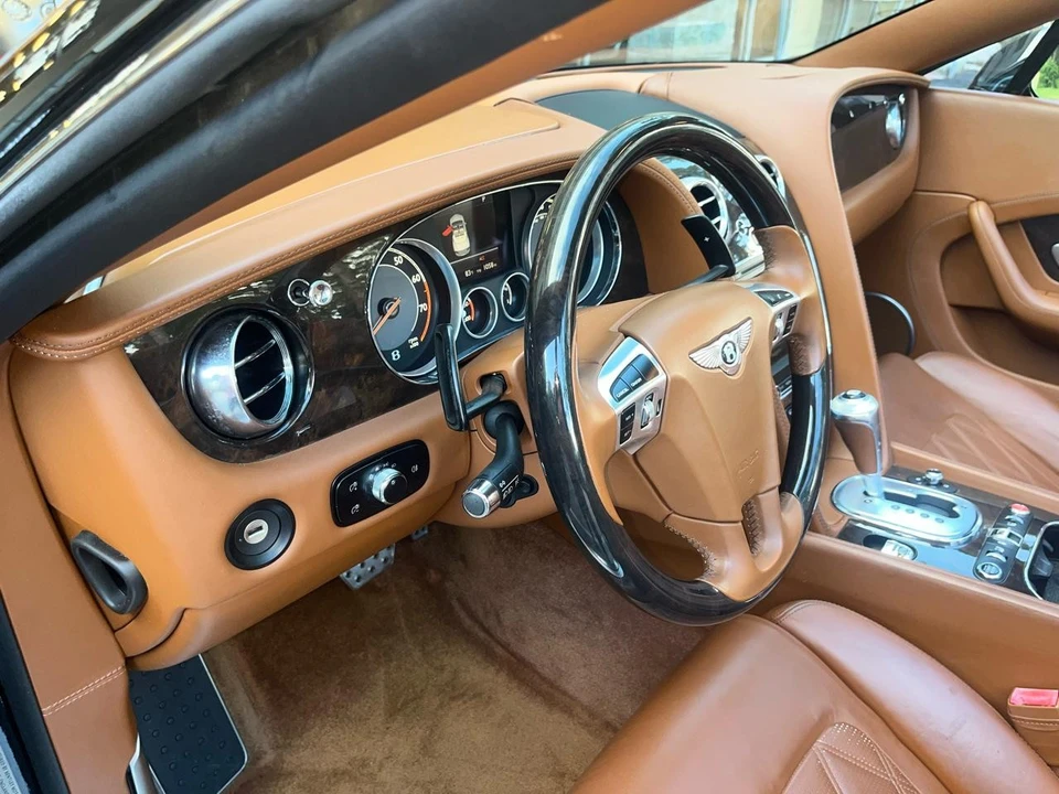 2013 Bentley Continental GT 2nd Gen - Image 24 of 31