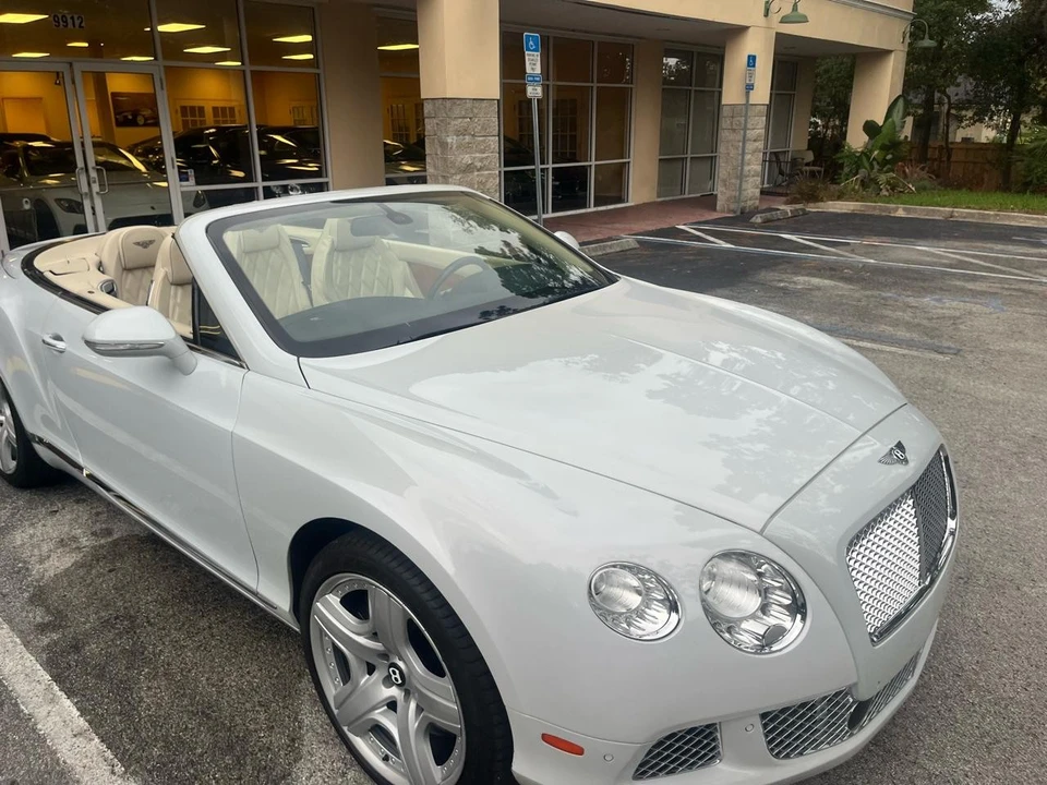 2013 Bentley Continental GTC - Image 2 of 31