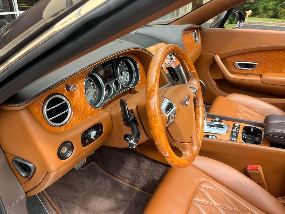 2013 Bentley Continental GT 2nd Gen - Image 24 of 31