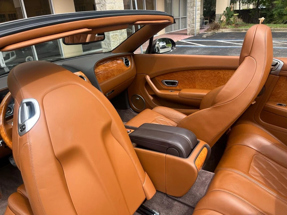 2013 Bentley Continental GT 2nd Gen - Image 27 of 31