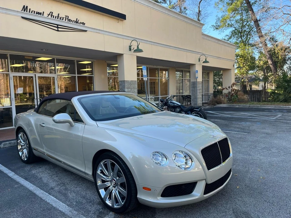 2013 Bentley Continental GTC - Image 14 of 31