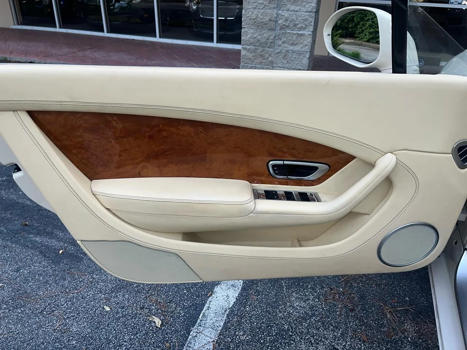 2013 Bentley Continental GT 2nd Gen - Image 29 of 31