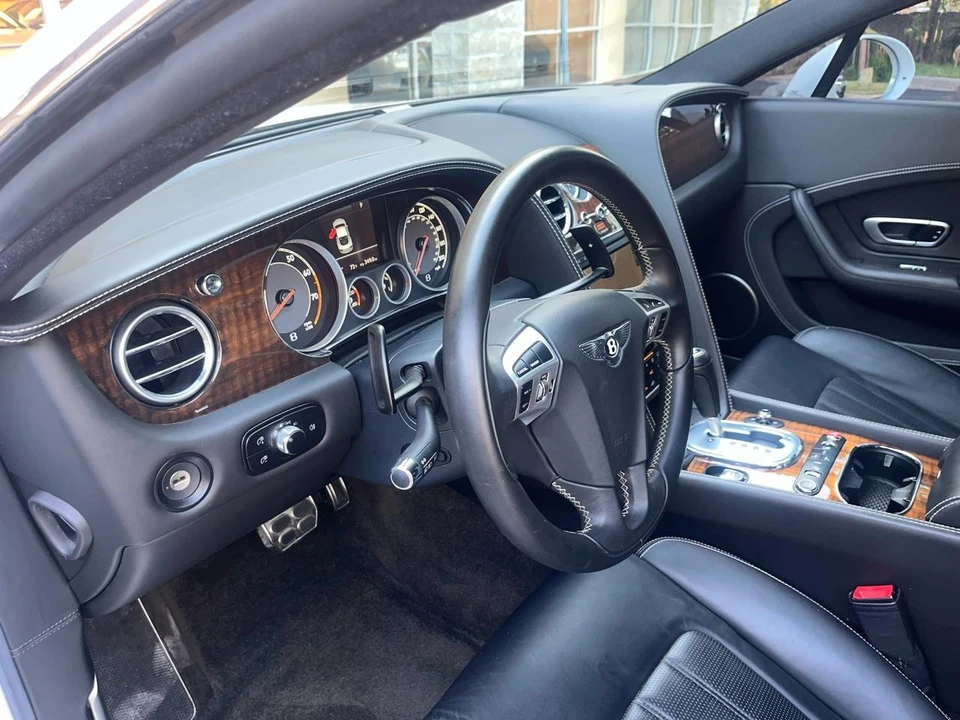 2013 Bentley Continental GT 2nd Gen - Image 16 of 31