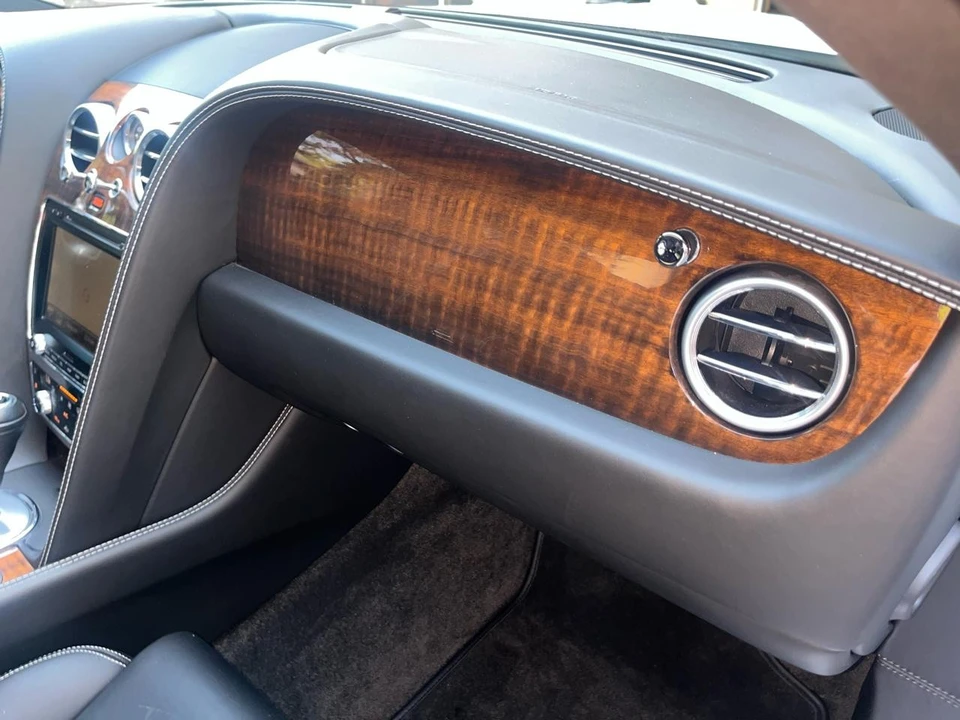 2013 Bentley Continental GT 2nd Gen - Image 24 of 31