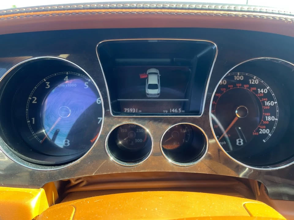 2013 Bentley Continental Flying Spur - Image 19 of 19