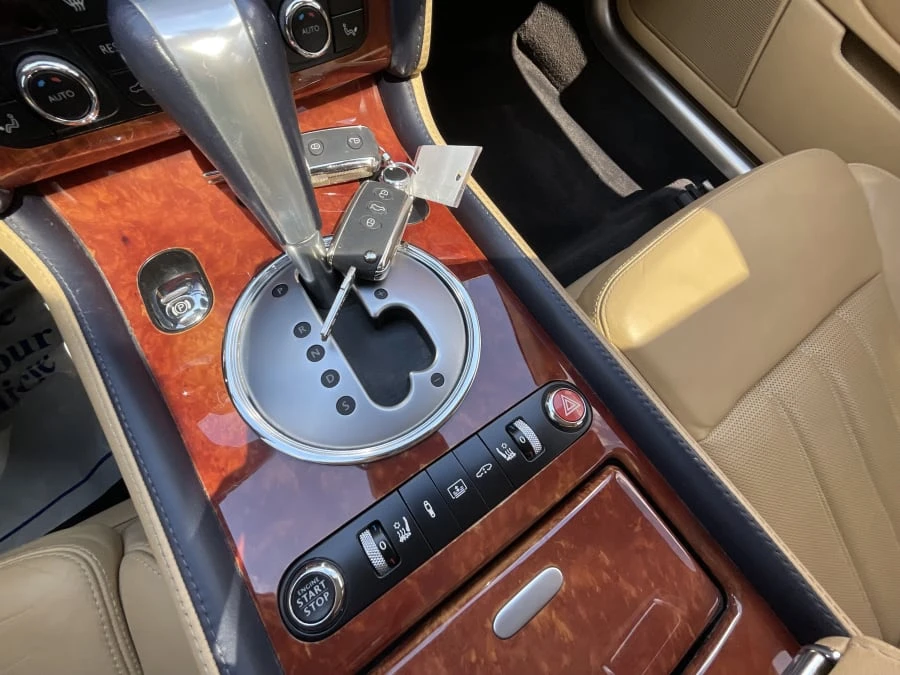 2013 Bentley Continental Flying Spur - Image 16 of 20