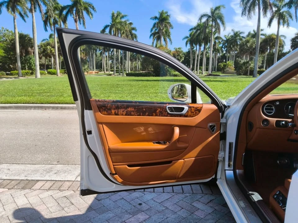 2013 Bentley Continental Flying Spur - Image 4 of 20