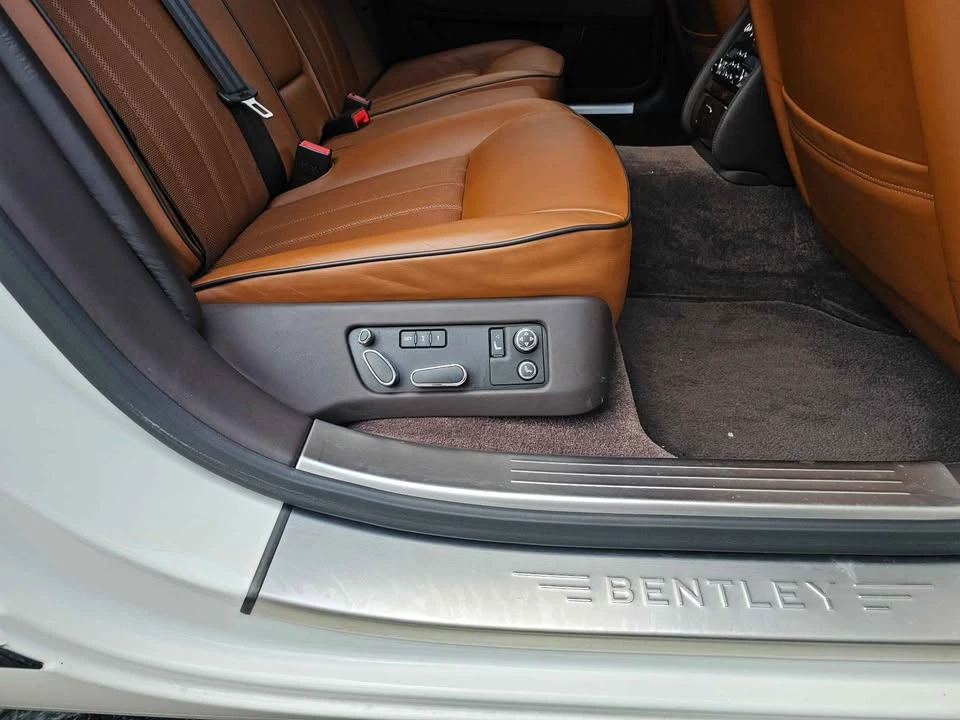 2013 Bentley Continental Flying Spur - Image 11 of 13