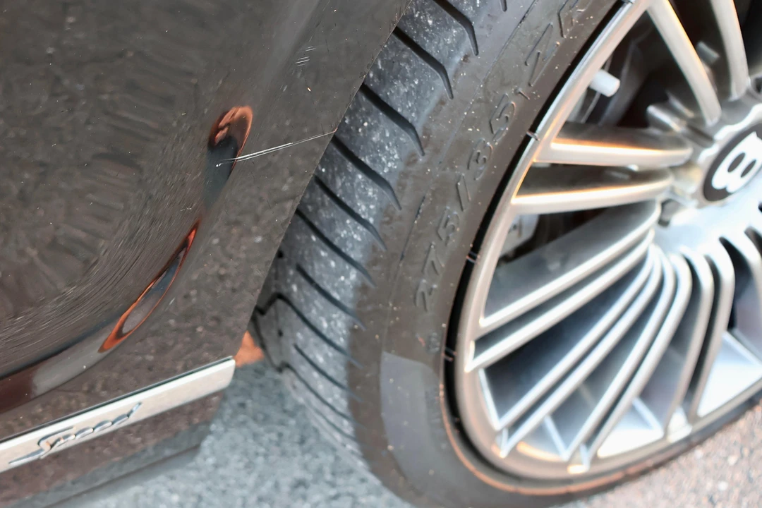 2013 Bentley Continental Flying Spur - Image 18 of 30