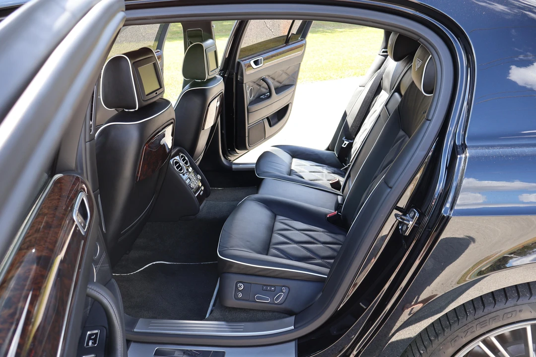 2013 Bentley Continental Flying Spur - Image 25 of 30