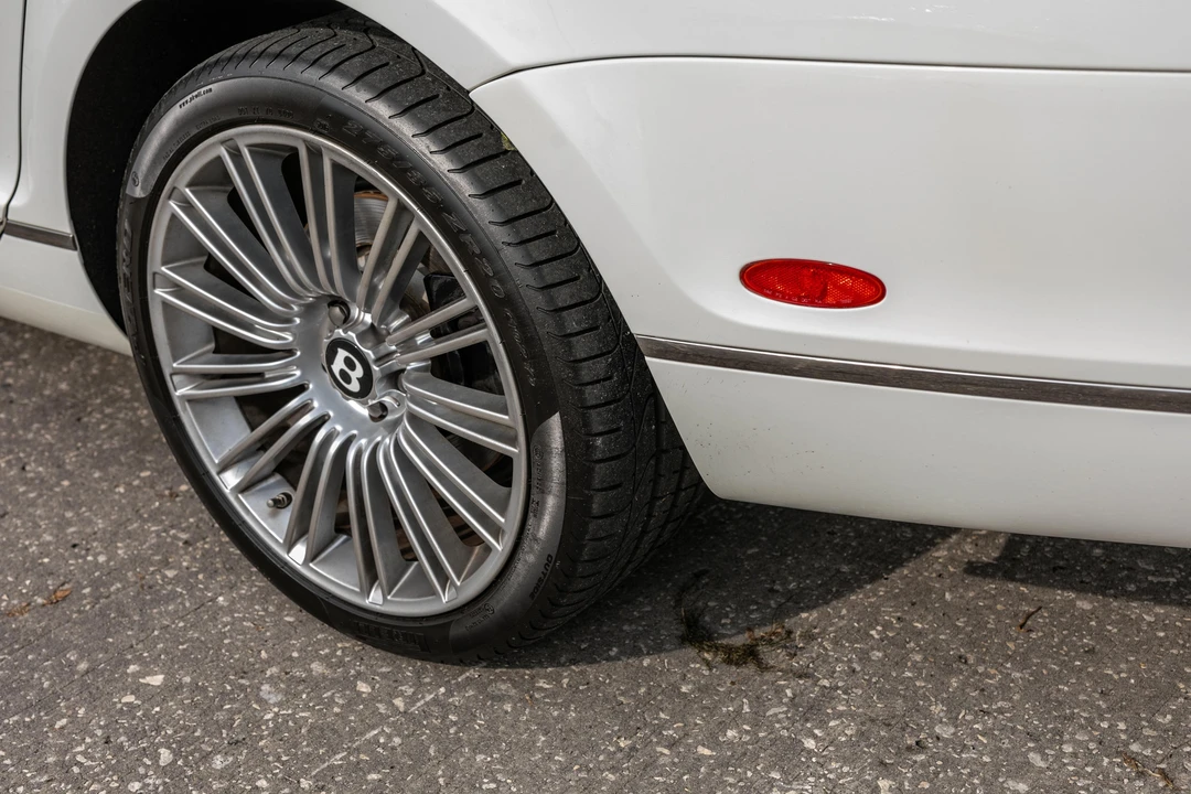 2013 Bentley Continental Flying Spur - Image 18 of 31