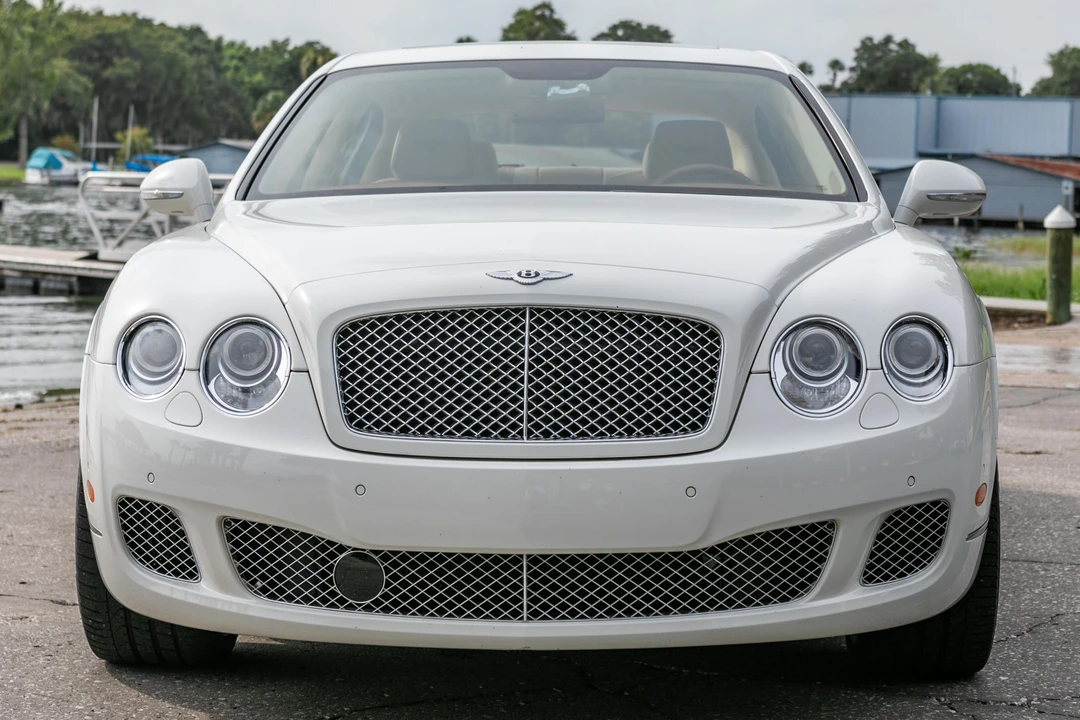 2013 Bentley Continental Flying Spur - Image 2 of 31