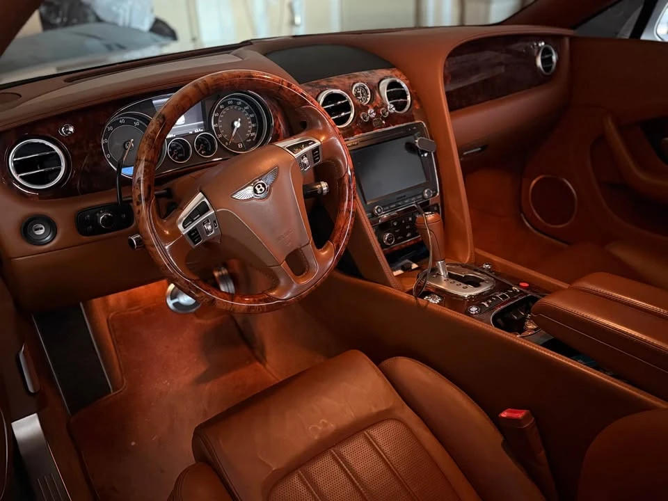 2013 Bentley Continental Flying Spur - Image 14 of 16